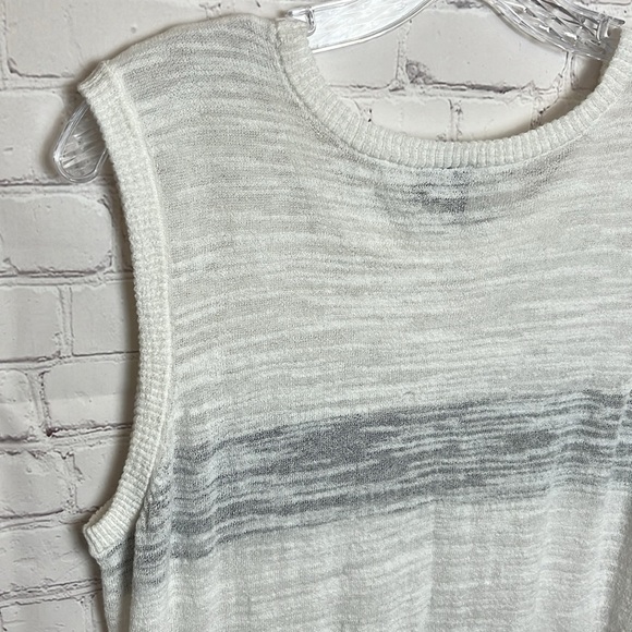 Left of Center for Anthropologie Sleeveless Shadow Striped Tunic - Picture 7 of 13